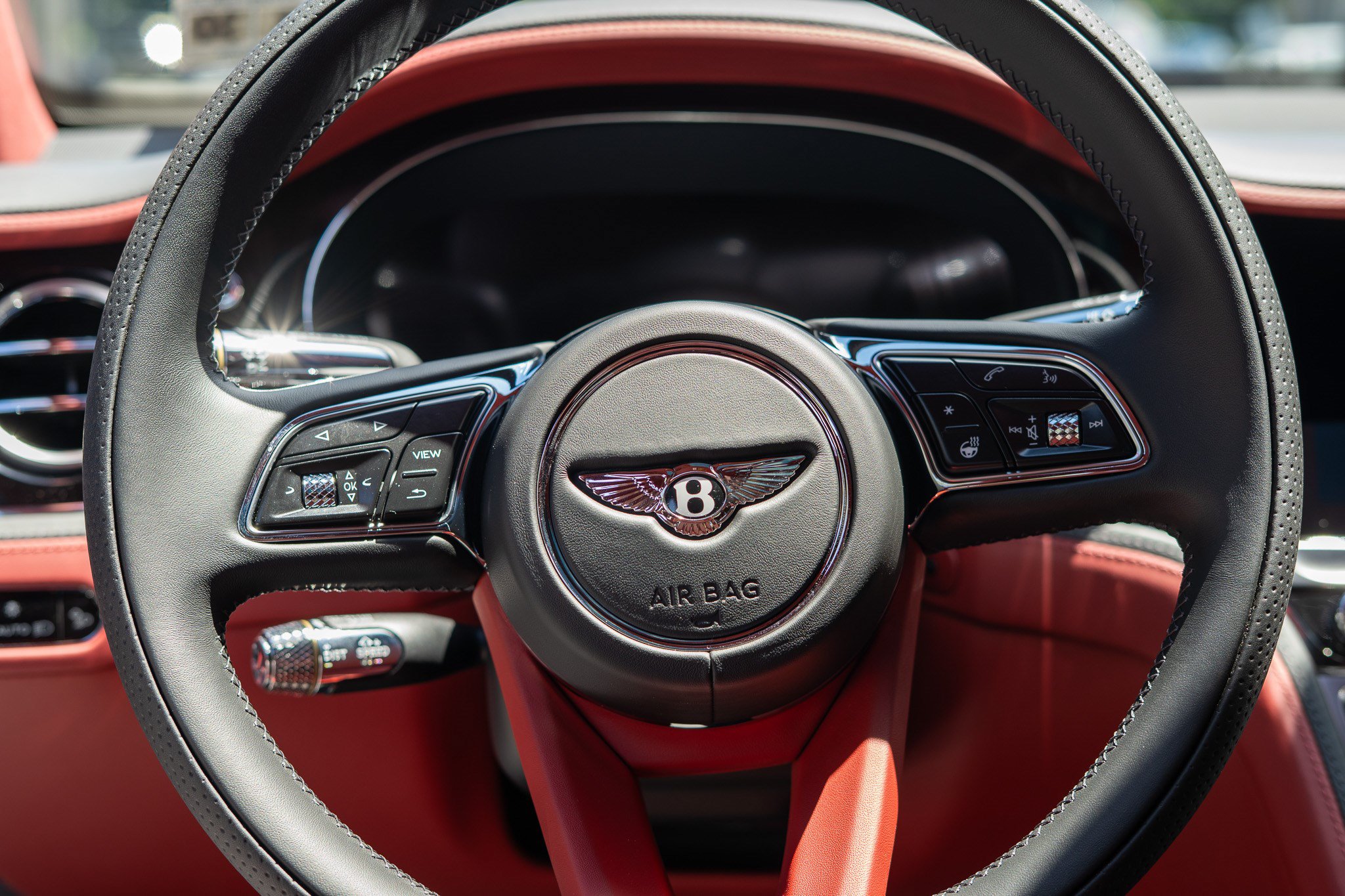 Used 2026 Bentley Flying Spur Plug-In Hybrid AWD/4WD image 18