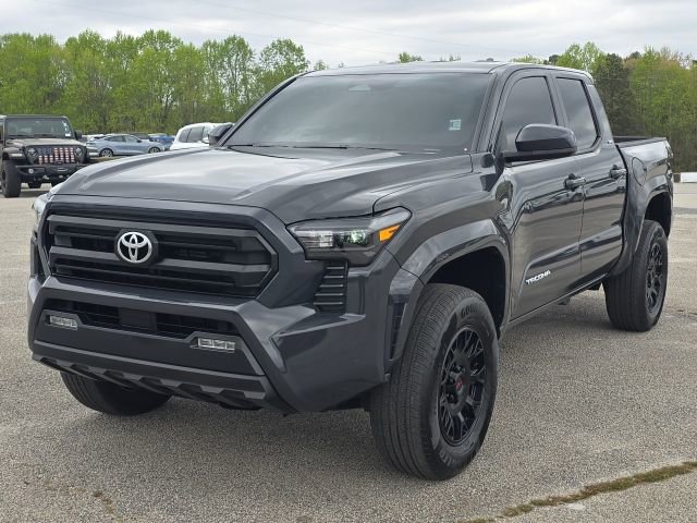 Used 2025 Toyota Tacoma SR5