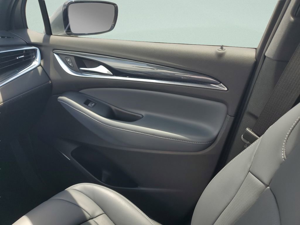 Certified 2023 Buick Enclave Essence FWD image 18
