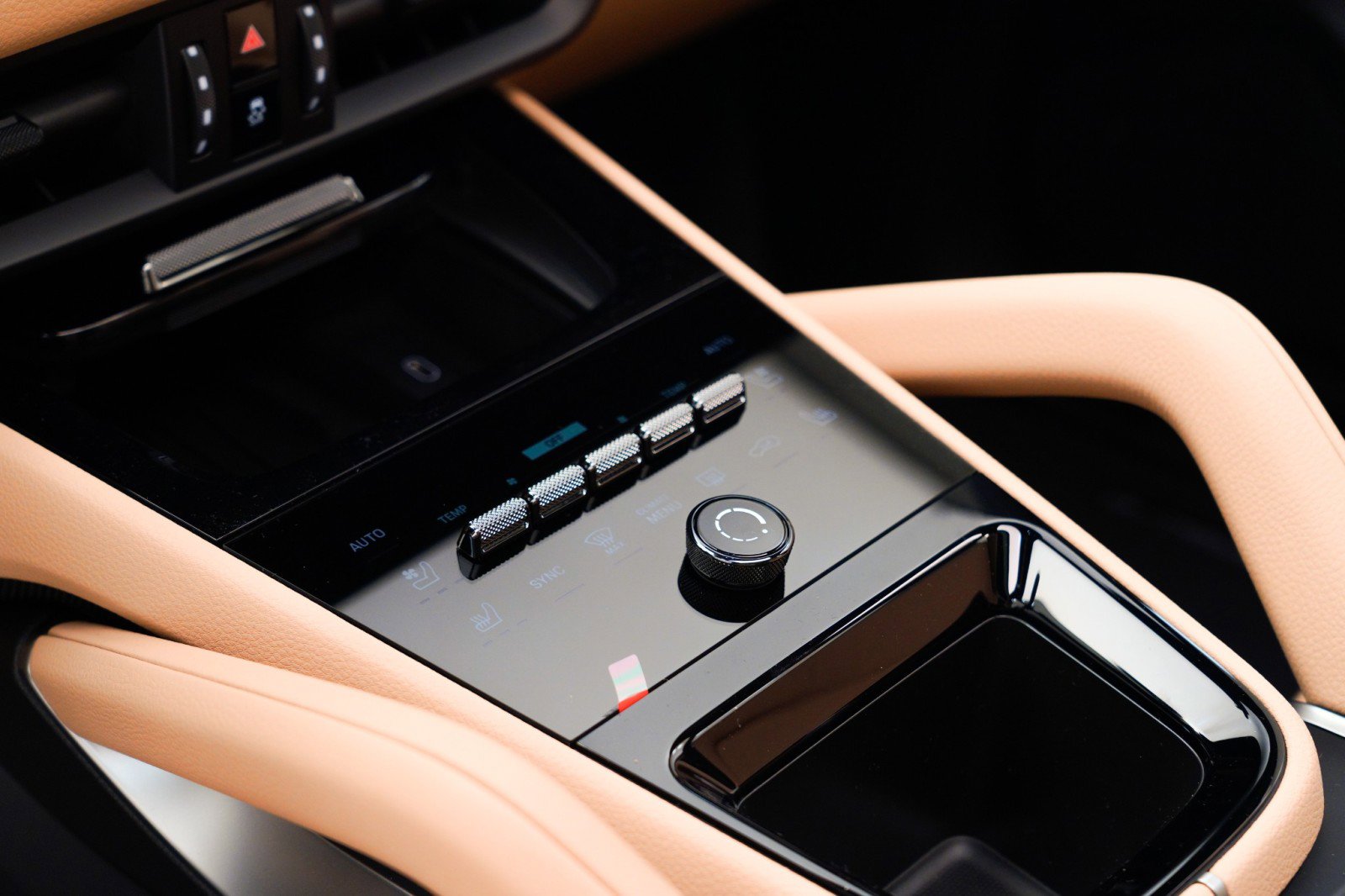 New 2026 Porsche Cayenne image 28