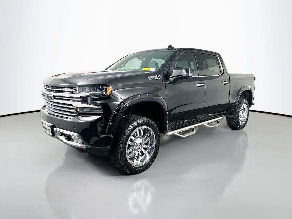 Used 2020 Chevrolet Silverado 1500 High Country w/ Technology Package image 3