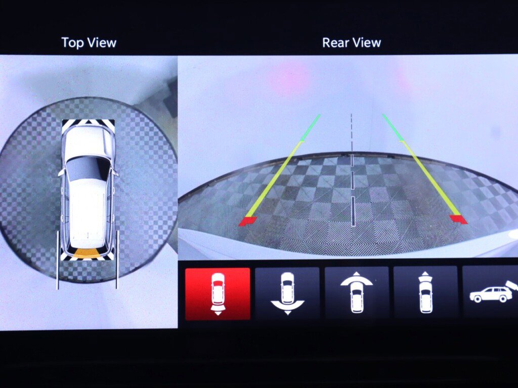 Used 2023 Jeep Grand Cherokee 30th Anniversary image 25