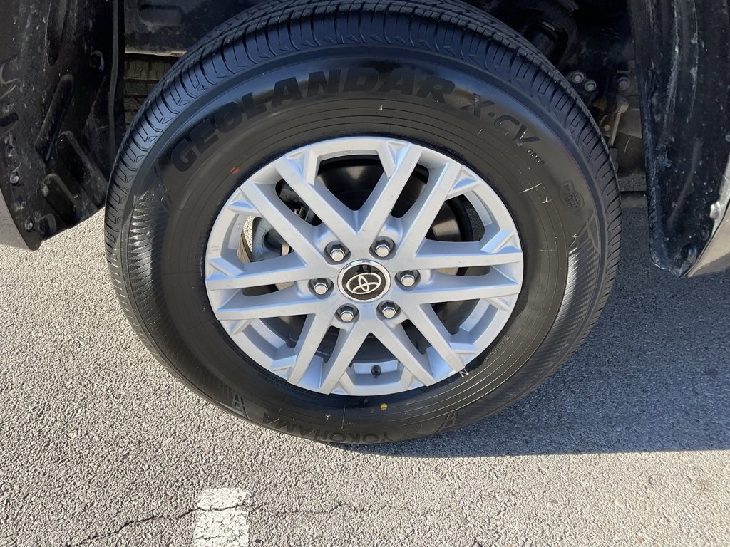 Used 2022 Toyota Tundra SR5 image 8