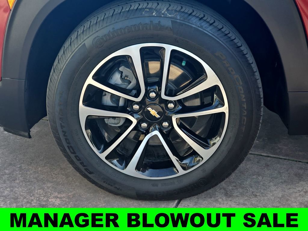Used 2024 Chevrolet TrailBlazer LT FWD image 35