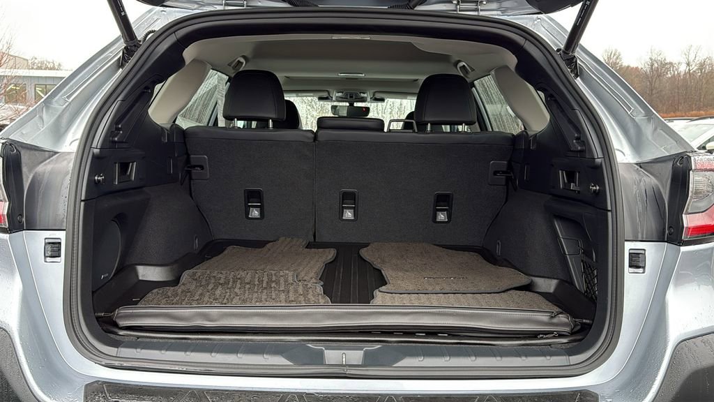 Used 2023 Subaru Outback Limited image 28