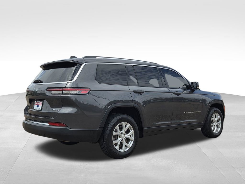 Used 2023 Jeep Grand Cherokee L Limited AWD/4WD image 6