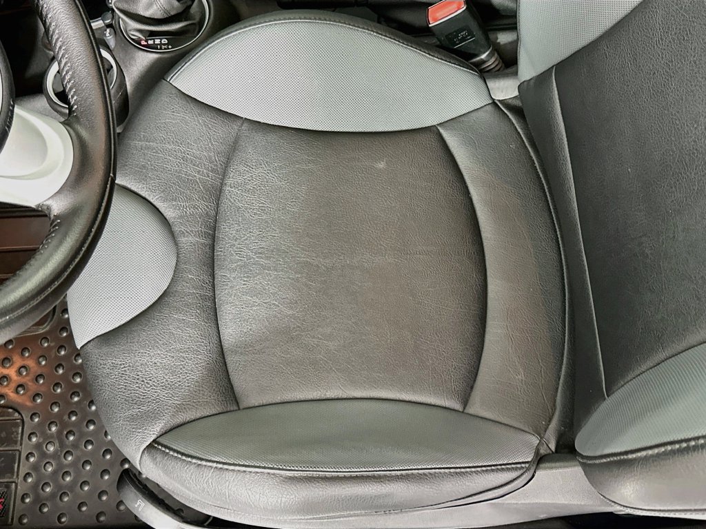 Used 2010 MINI Cooper S FWD image 18