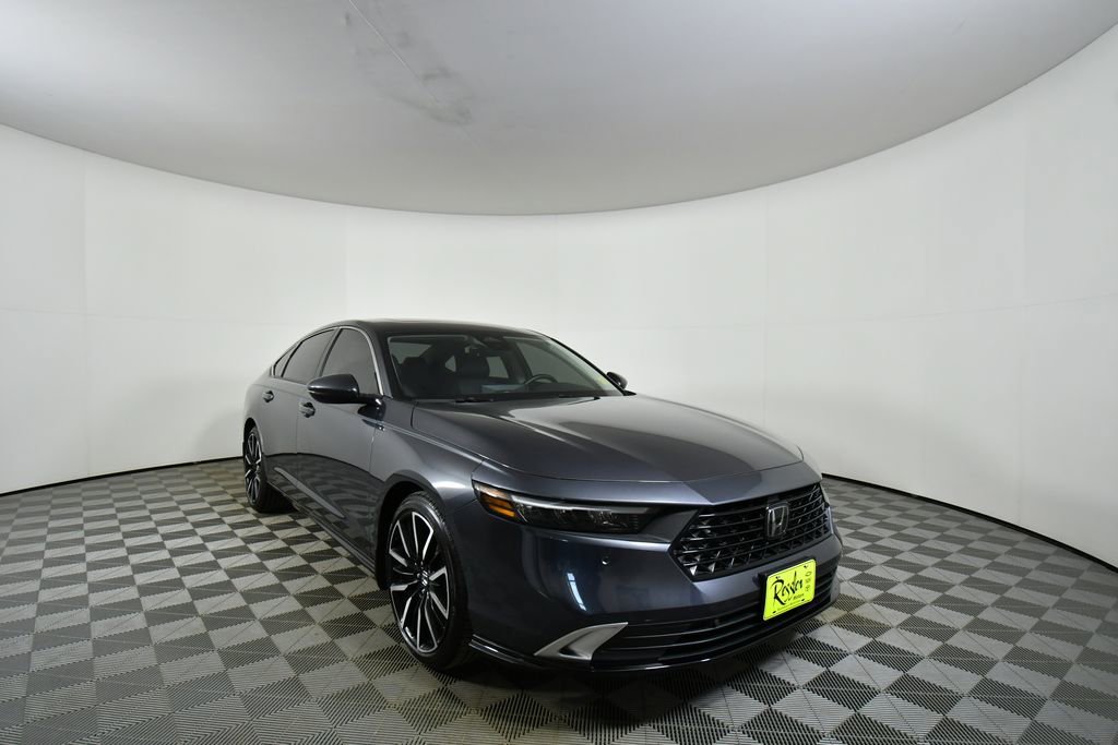 Used 2025 Honda Accord Touring image 8