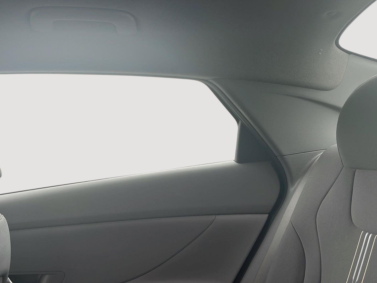 Certified 2023 Hyundai Elantra SEL FWD image 12