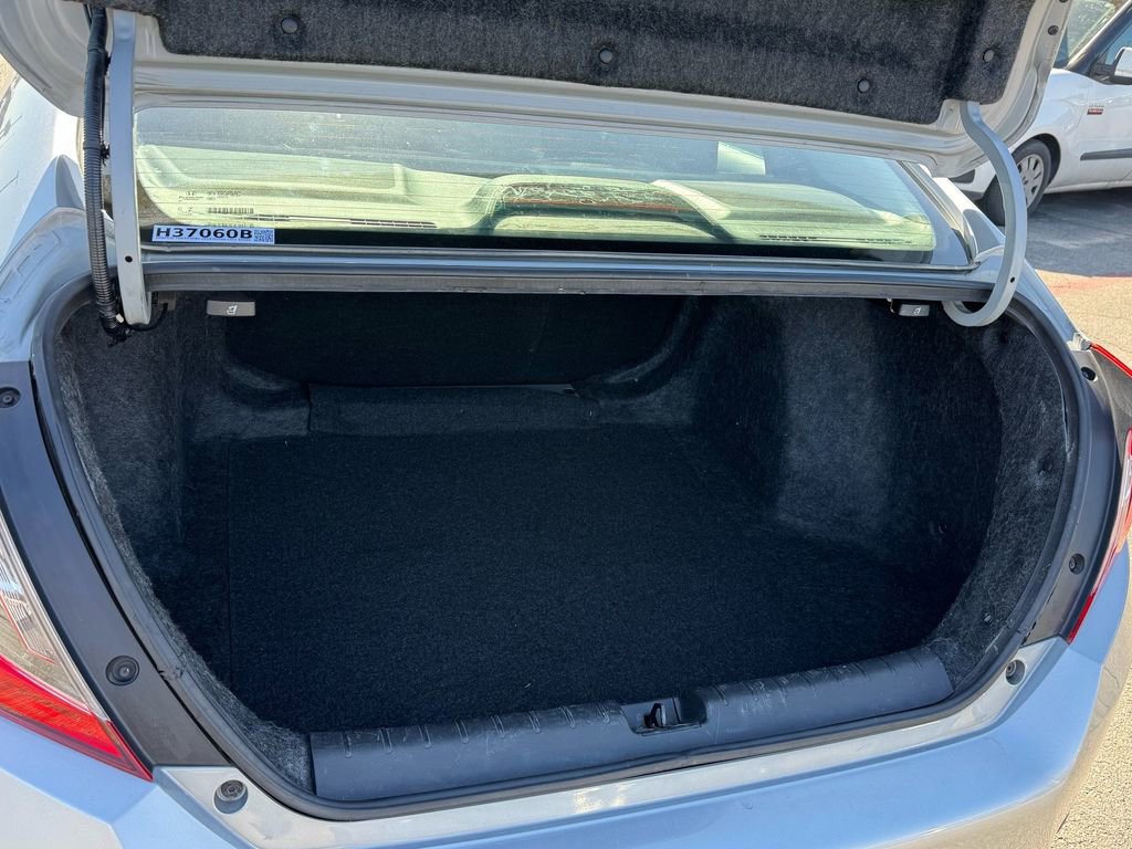 Used 2018 Honda Civic EX image 17