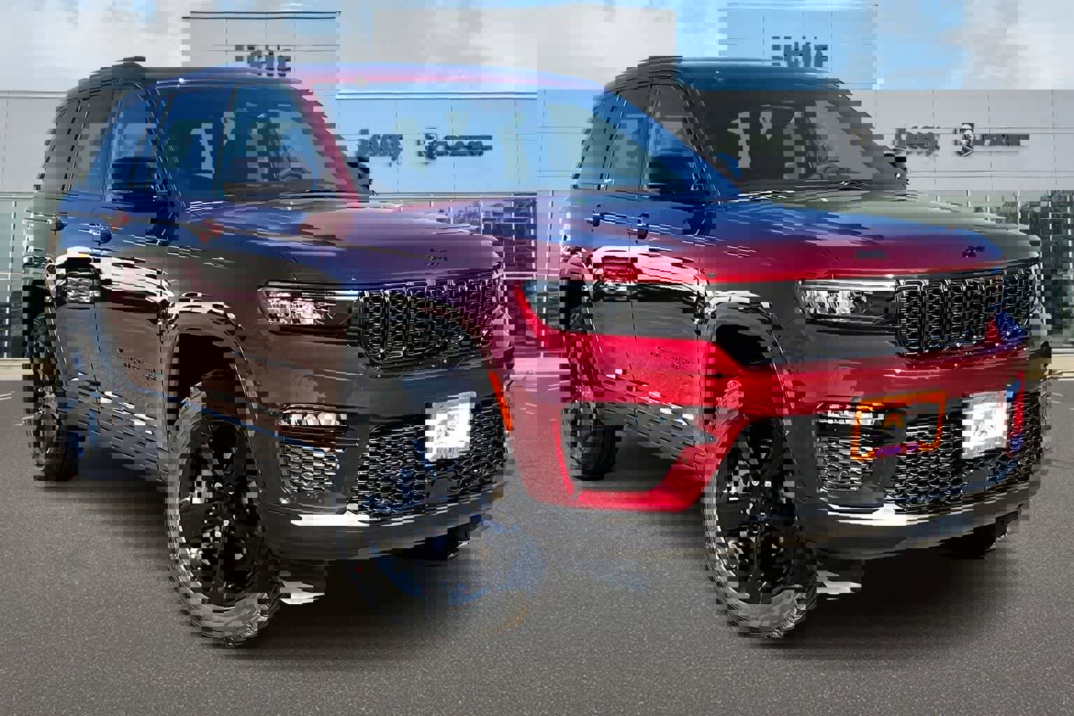 New 2025 Jeep Grand Cherokee Limited w/ Luxury Tech Group II image 22