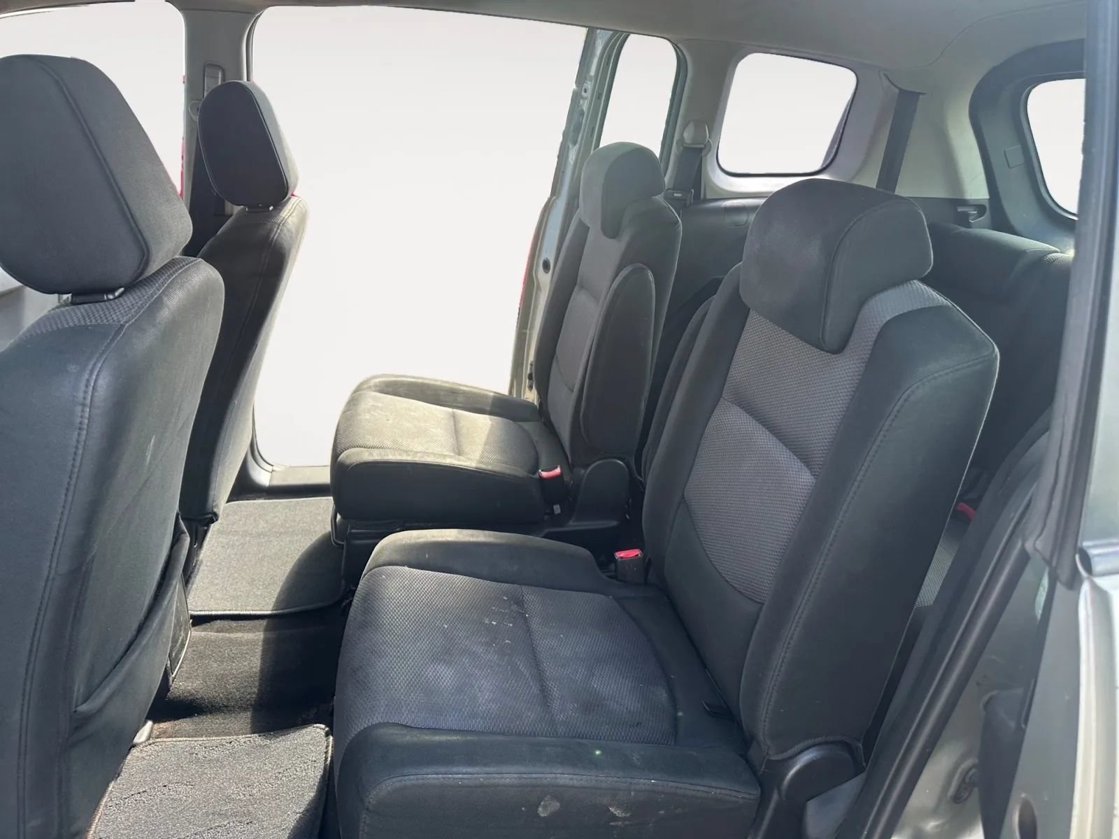Used 2007 MAZDA MAZDA5 Sport FWD image 12