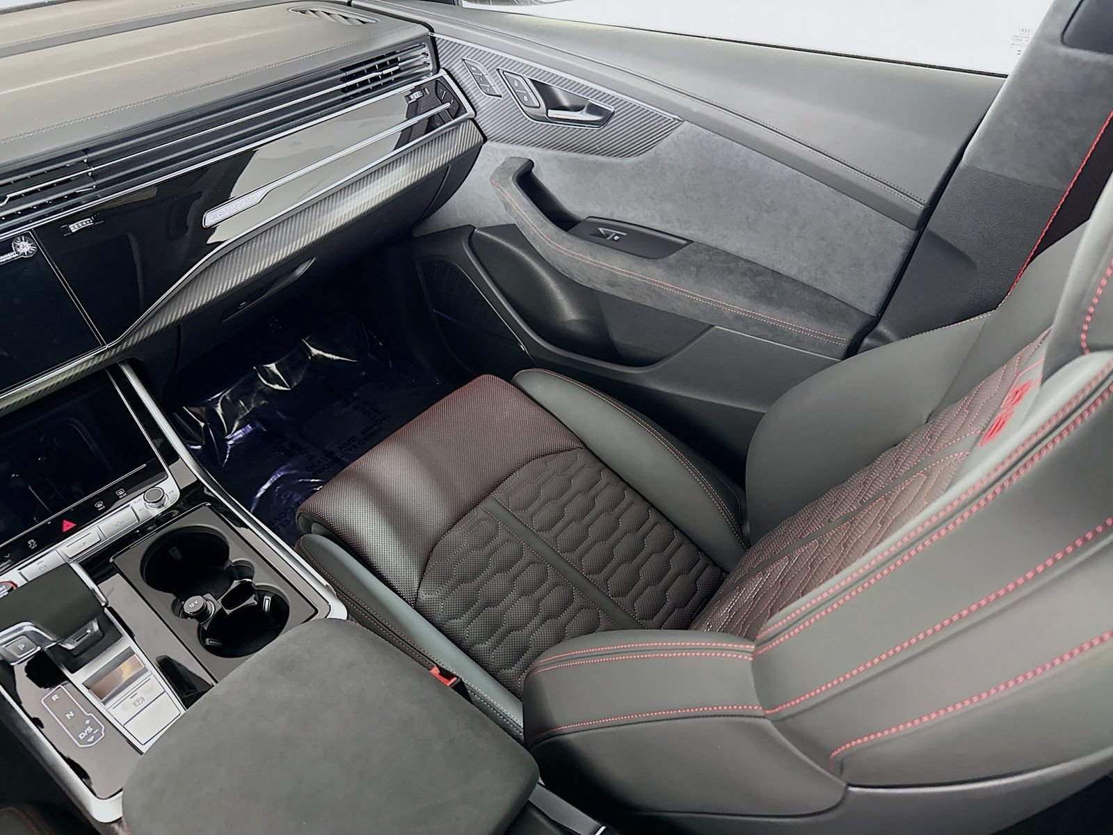 New 2026 Audi RS Q8 performance AWD/4WD image 25