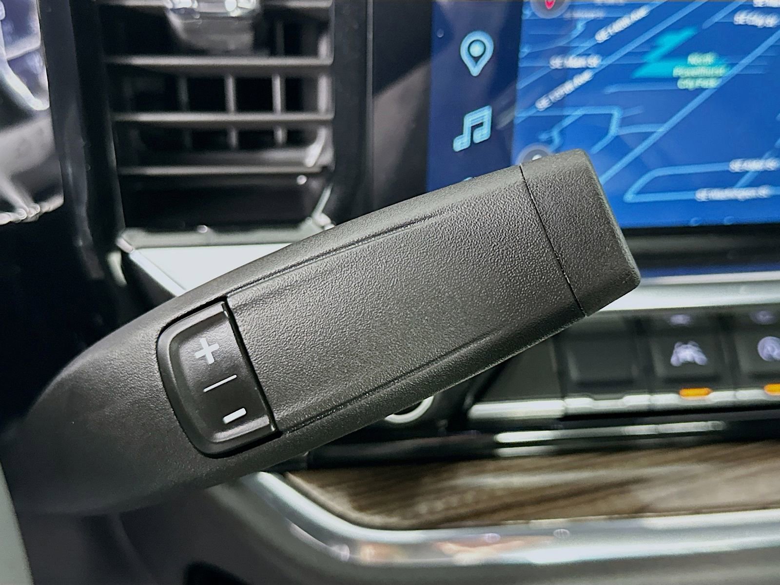 New 2025 Chevrolet Silverado 1500 RST image 17