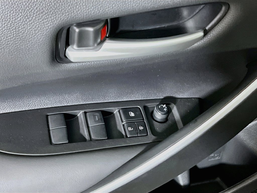 Certified 2024 Toyota Corolla SE FWD image 16