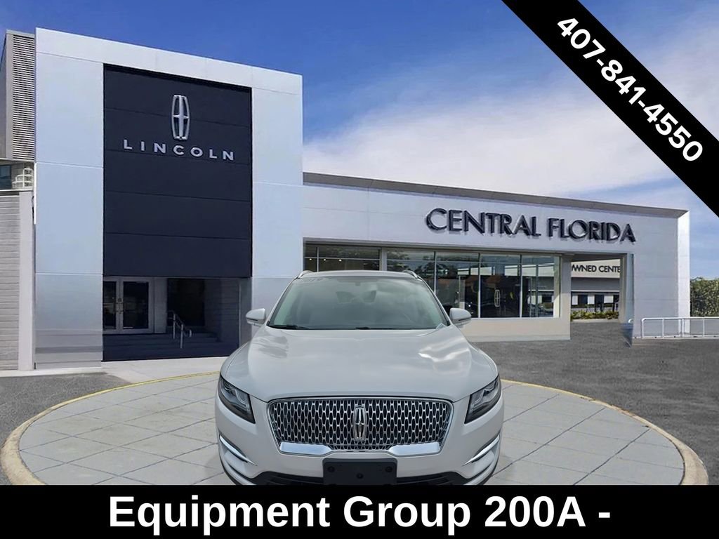 Used 2019 Lincoln MKC Select w/ Select Plus Package image 2