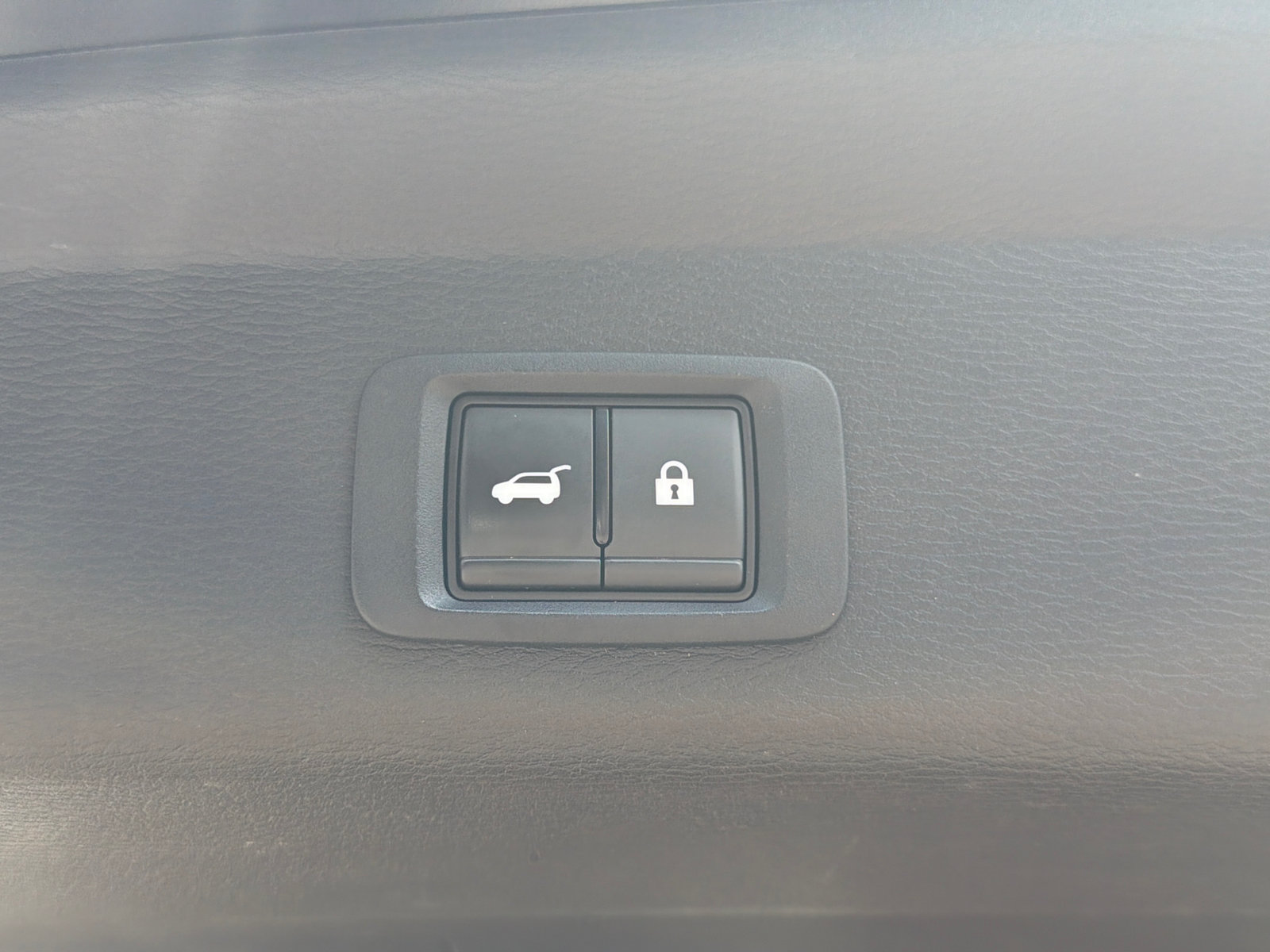 Used 2022 Mitsubishi Outlander SE FWD image 20