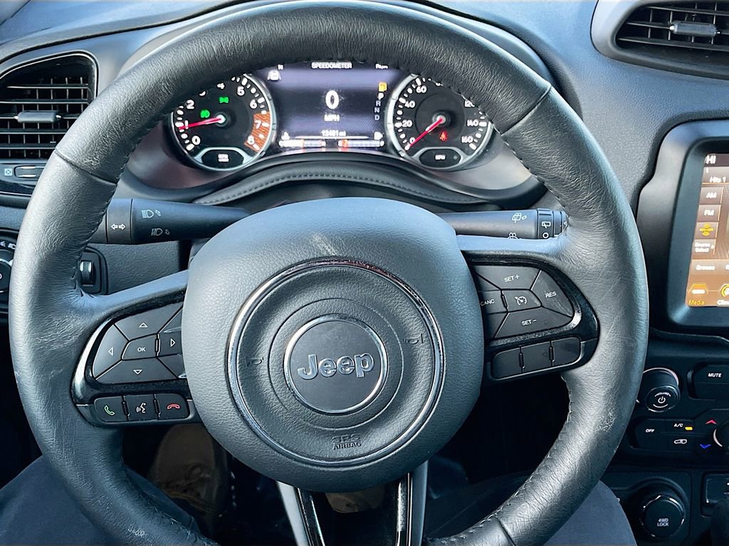 Used 2022 Jeep Renegade Altitude w/ Convenience Group image 11