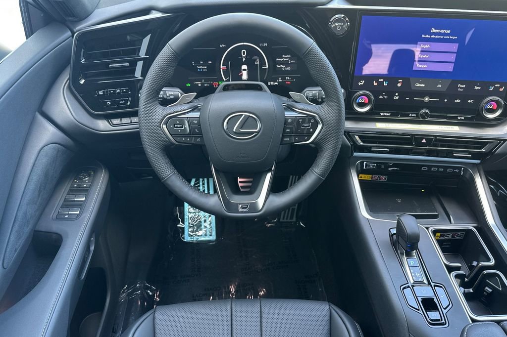 New 2026 Lexus TX 500h AWD image 14
