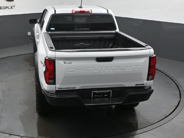 New 2026 Chevrolet Colorado ZR2 w/ Technology Package AWD/4WD image 35