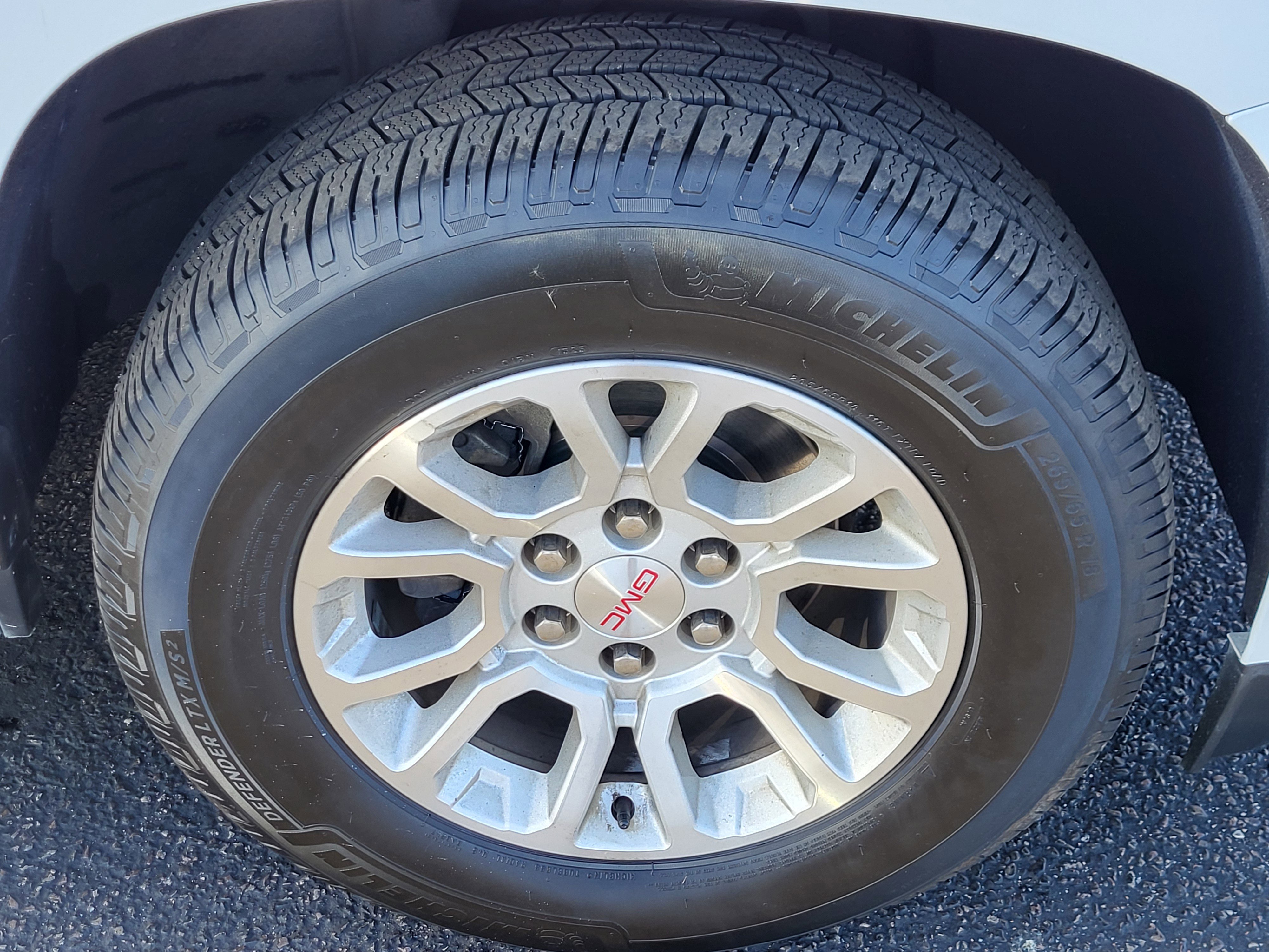 Used 2019 GMC Yukon XL SLT image 19