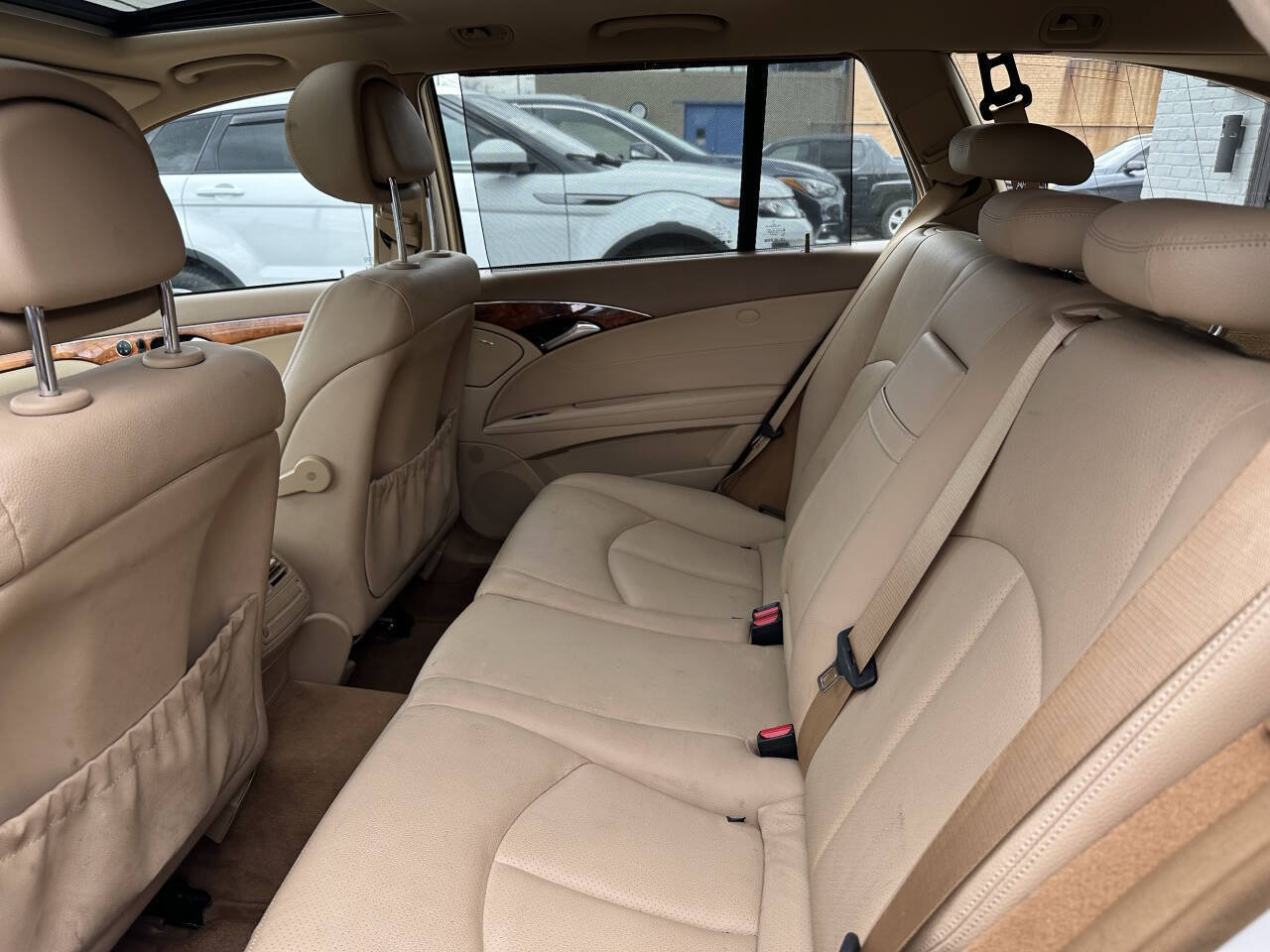 Used 2009 Mercedes-Benz E 350 4MATIC Wagon image 22