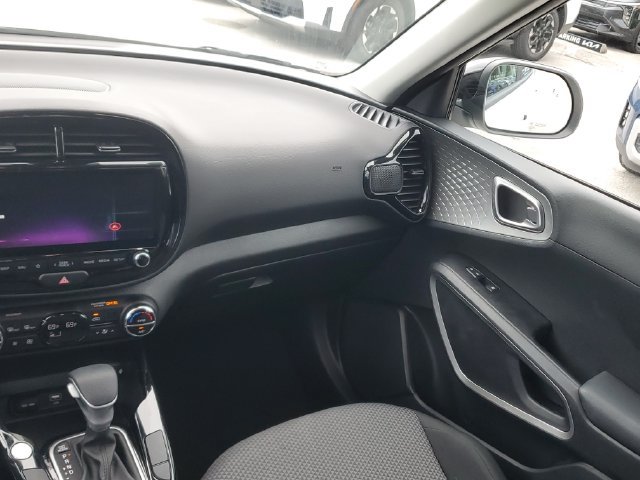 Certified 2024 Kia Soul S FWD image 15