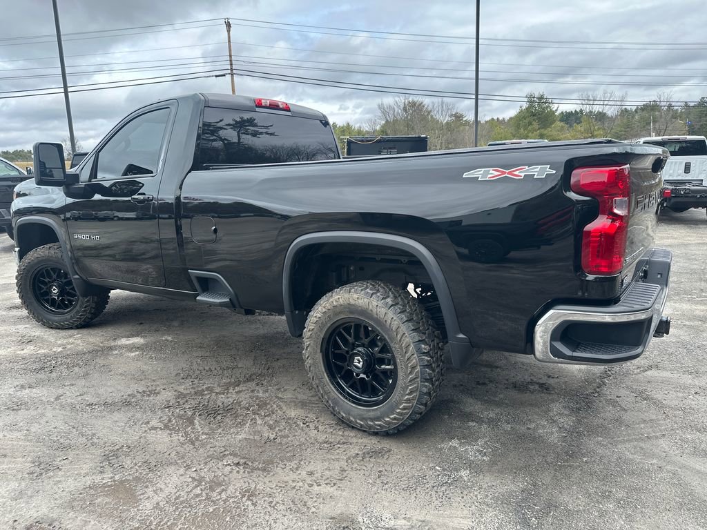 Used 2025 Chevrolet Silverado 3500 LT w/ Convenience Package image 3