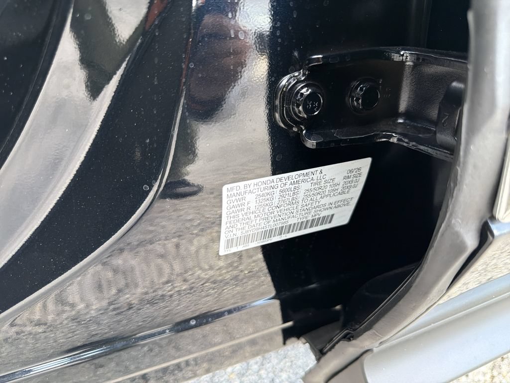 New 2026 Acura MDX w/ Technology Package FWD image 36