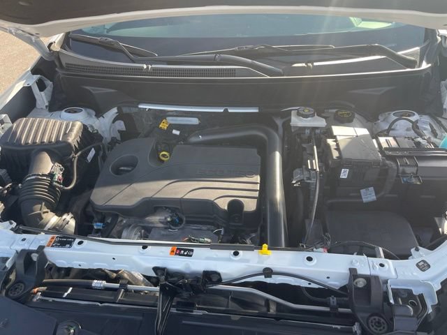 Used 2024 Chevrolet Equinox LT w/ LPO, Floor Liner Package FWD image 37