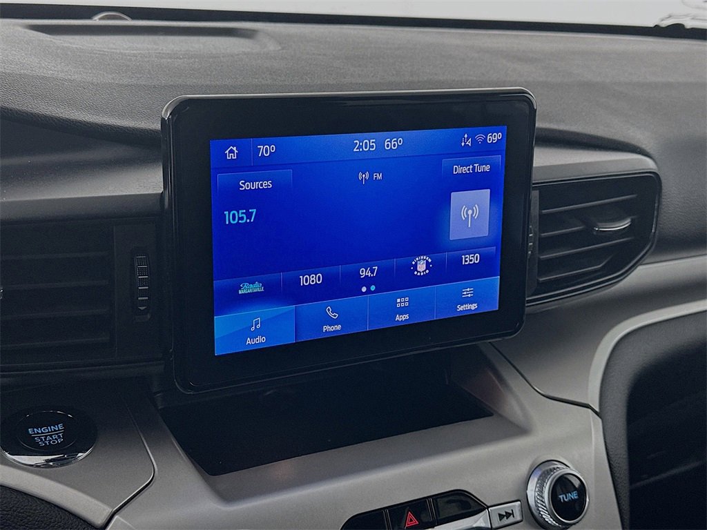 Used 2022 Ford Explorer XLT image 17