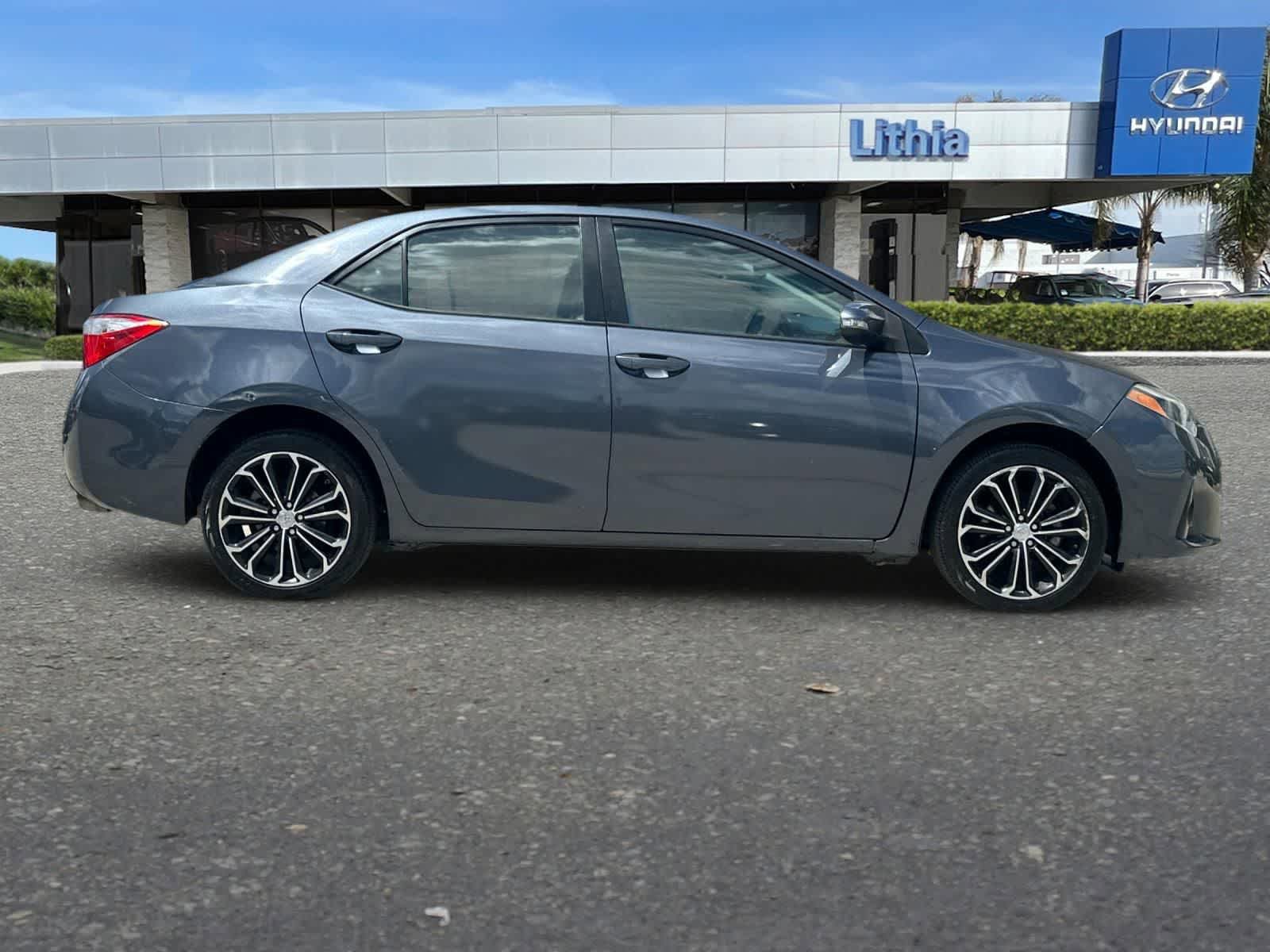 Used 2016 Toyota Corolla S FWD image 9