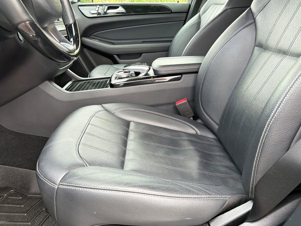 Used 2018 Mercedes-Benz GLE 350 image 19