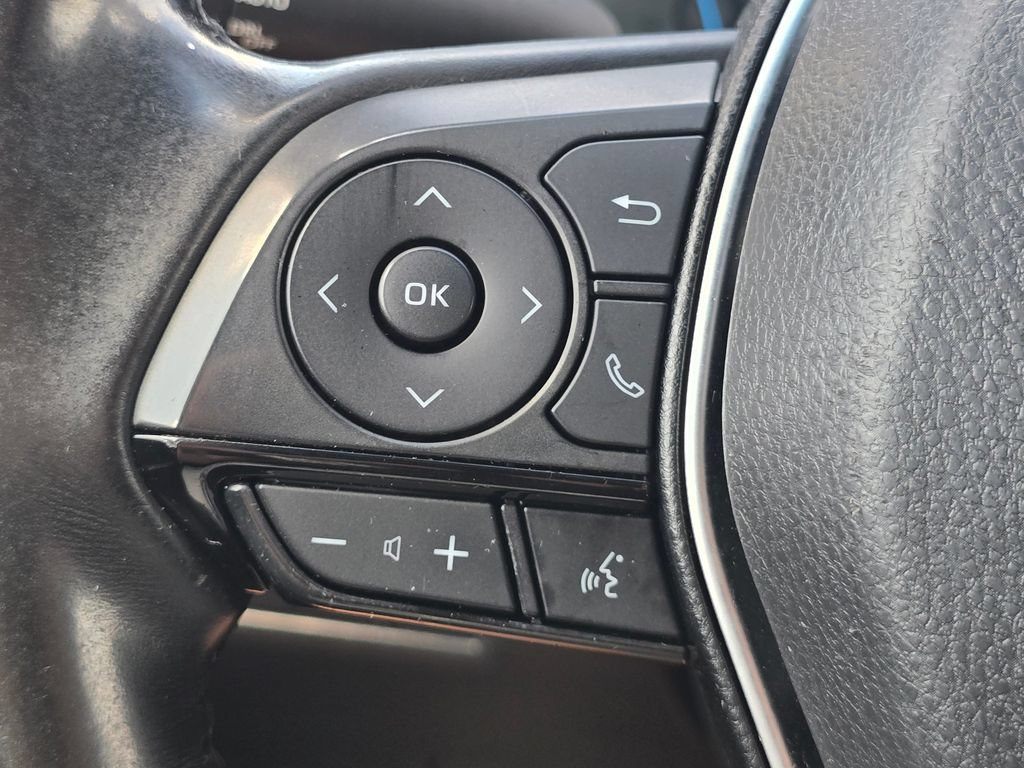 Certified 2021 Toyota Venza XLE w/ Carpet Mat Package (TMS) AWD/4WD image 32