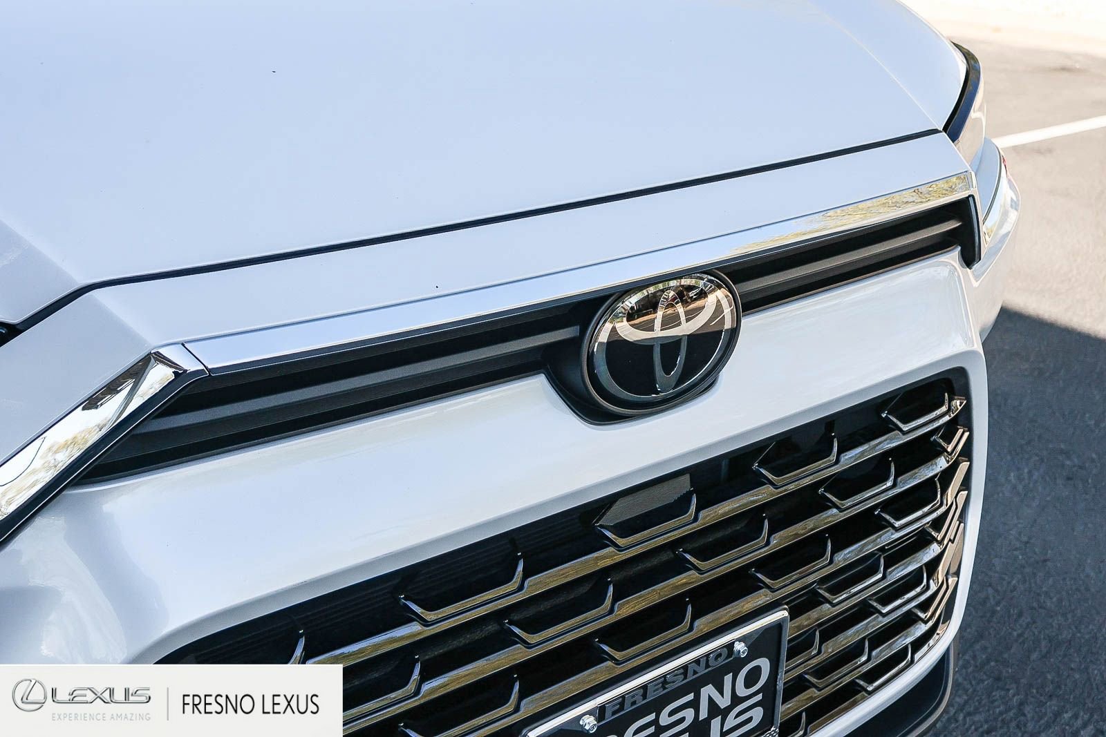 Used 2024 Toyota Grand Highlander XLE image 11