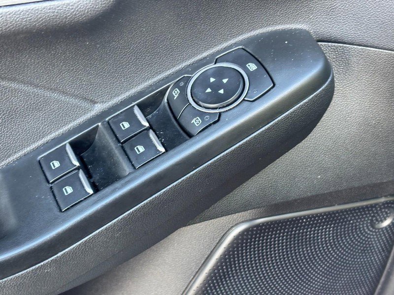 Used 2023 Ford Escape Platinum image 16