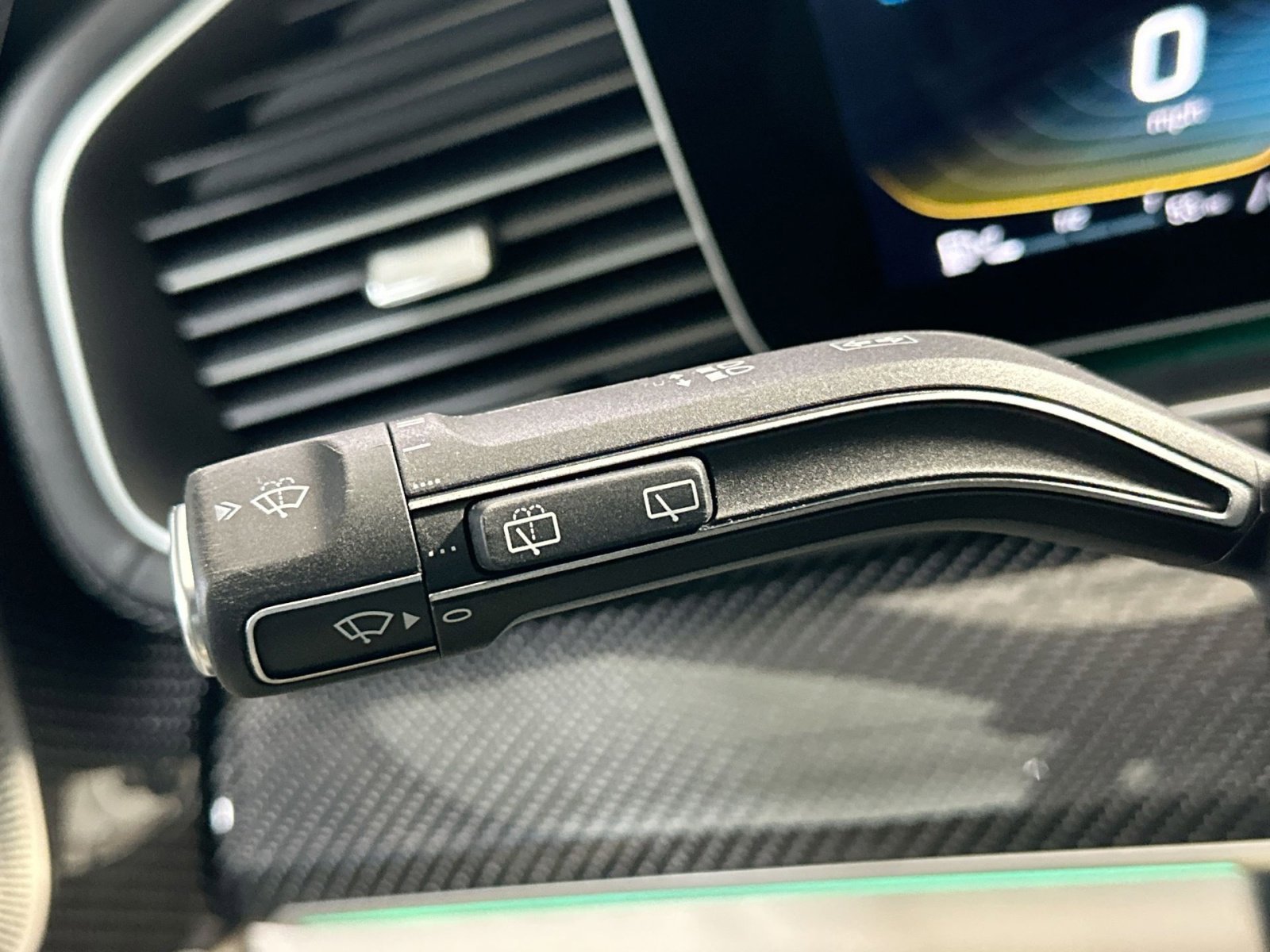 Used 2023 Mercedes-Benz GLS 63 AMG 4MATIC image 31