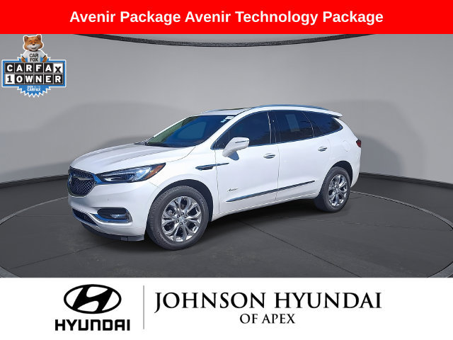 Used 2020 Buick Enclave Avenir w/ Avenir Technology Package FWD image 4