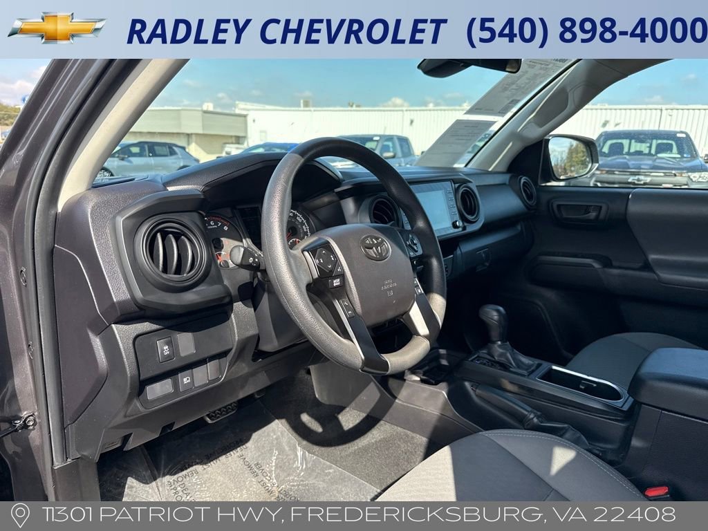 Used 2022 Toyota Tacoma SR image 4
