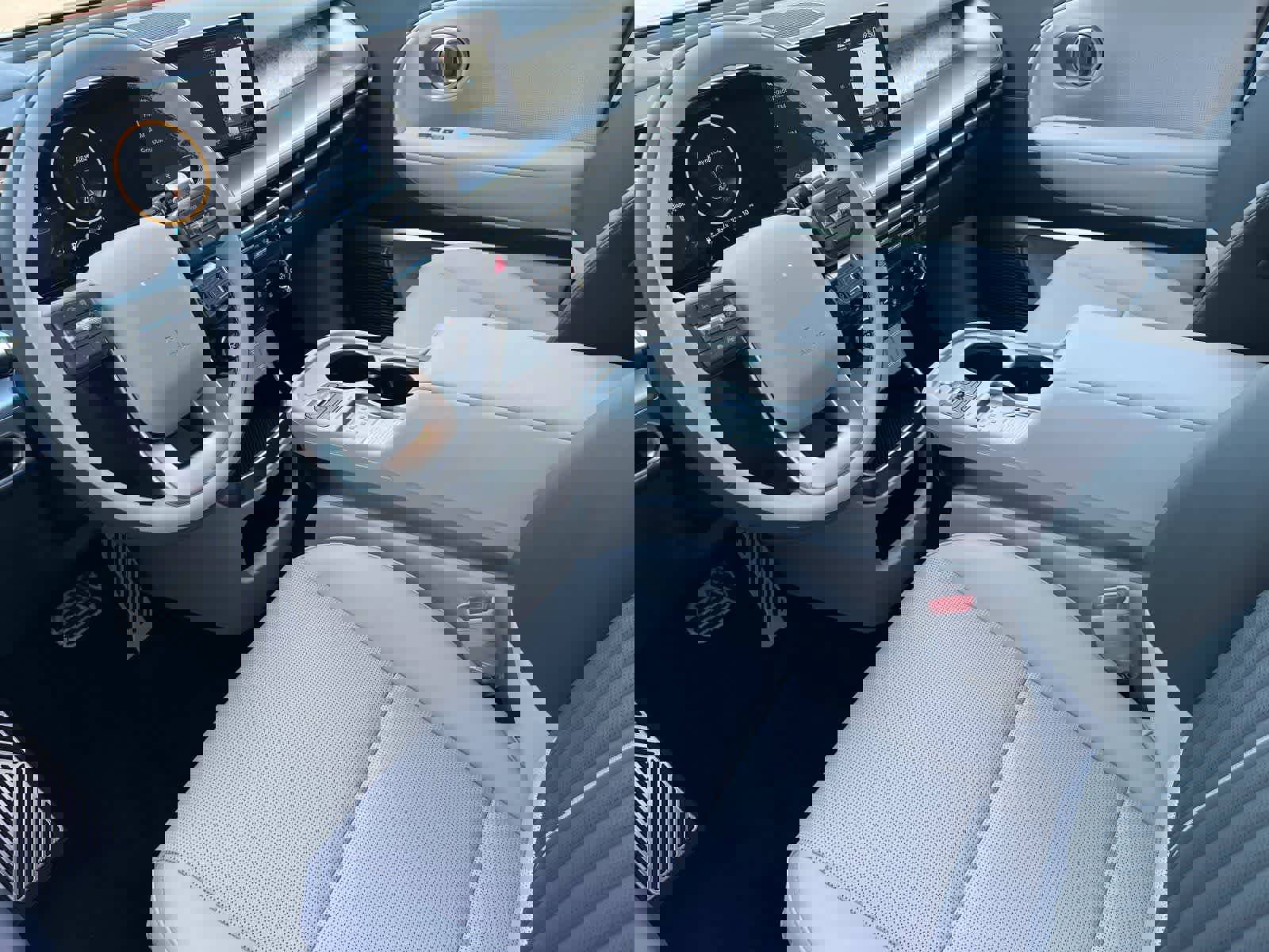 New 2026 Hyundai Ioniq 9 Calligraphy image 11