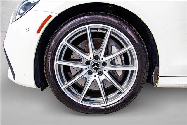 Certified 2022 Mercedes-Benz E 350 4MATIC Sedan image 9