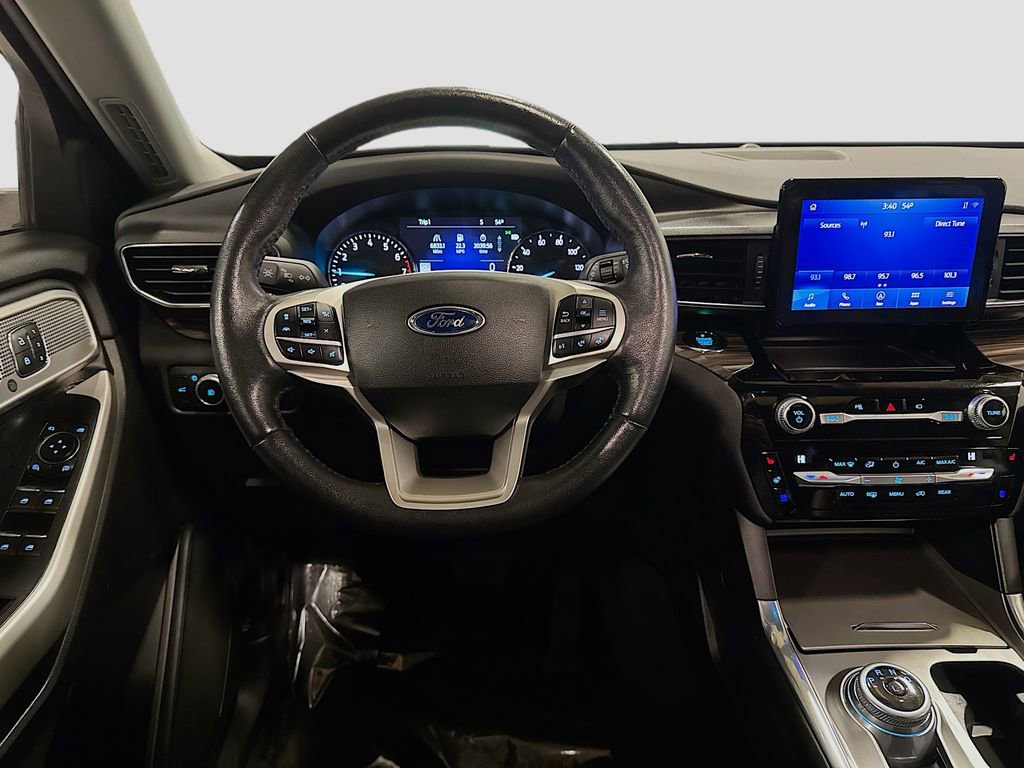 Used 2021 Ford Explorer Limited w/ Equipment Group 301A image 29
