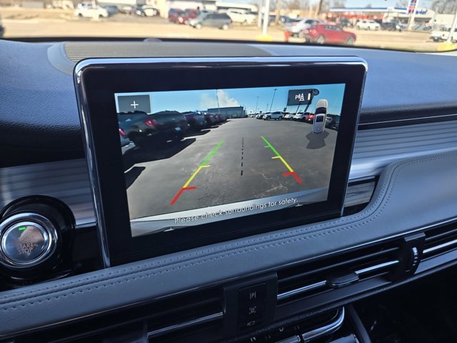 Used 2022 Lincoln Corsair AWD w/ Equipment Group 101A image 10