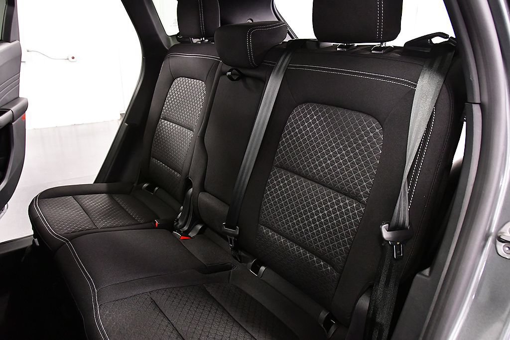 Used 2024 Ford Escape Active w/ Tech Pack #1 AWD/4WD image 29