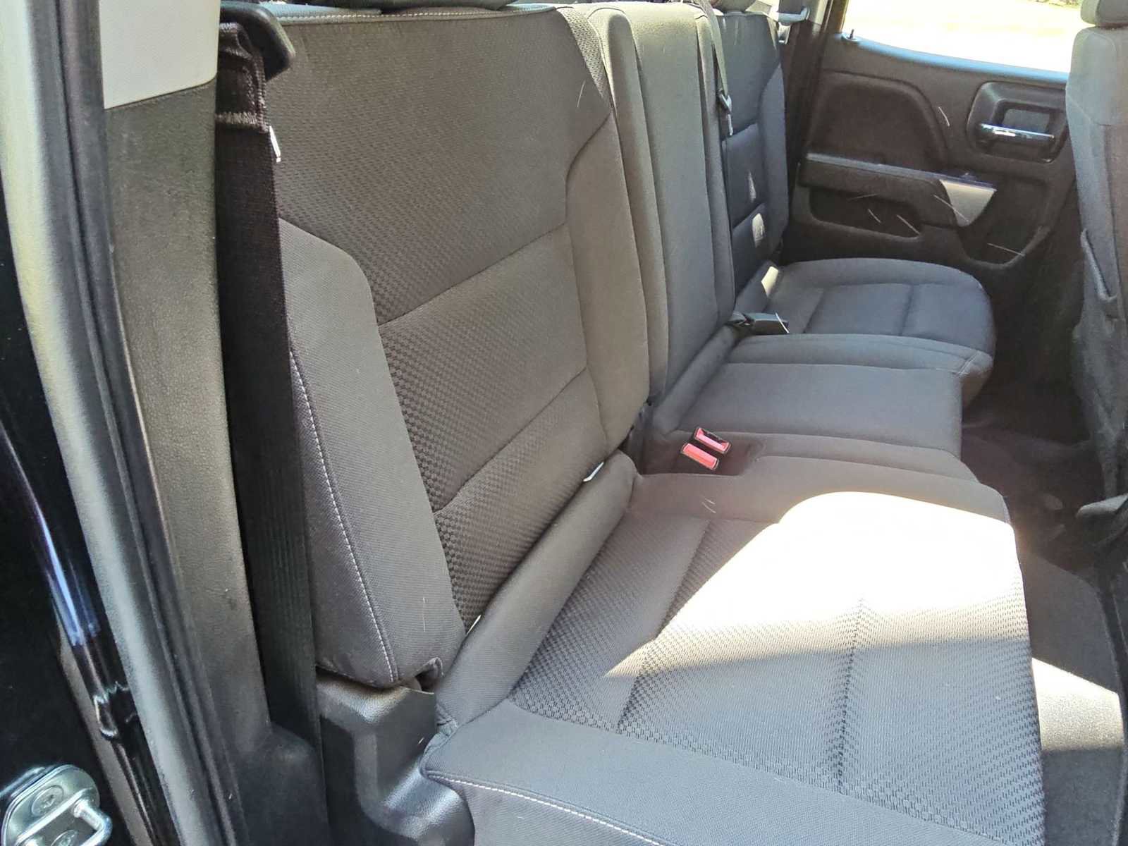 Used 2019 Chevrolet Silverado 1500 LT RWD image 21