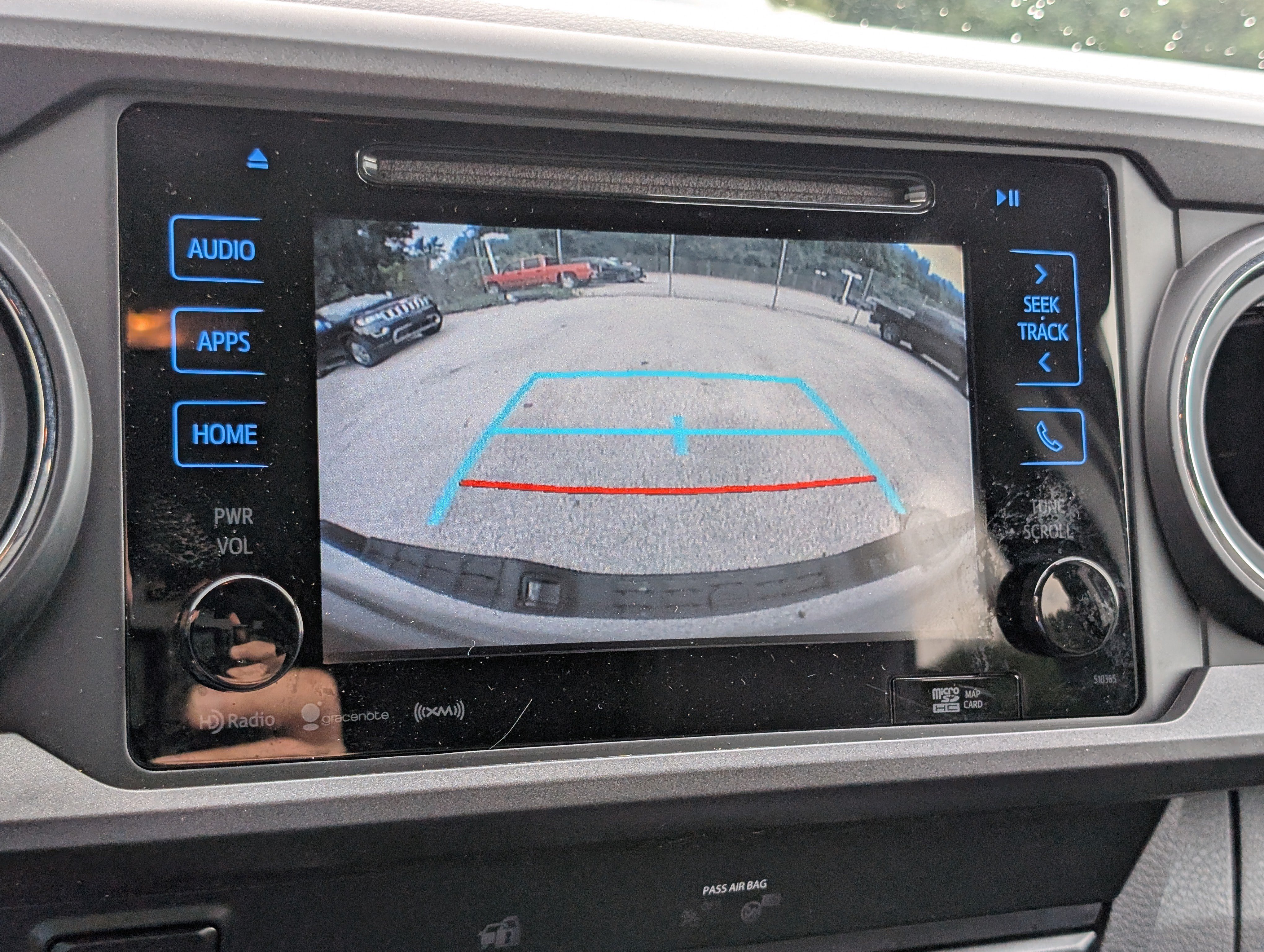 Used 2019 Toyota Tacoma TRD Sport w/ Technology Package AWD/4WD image 30