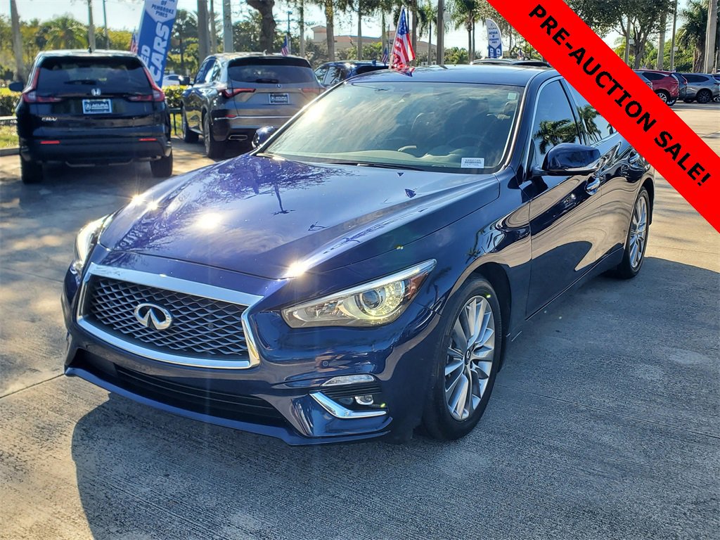 Used 2024 INFINITI Q50 Luxe w/ Cargo Package image 3