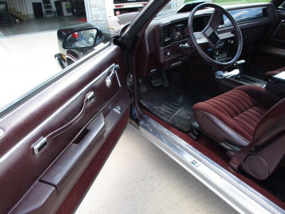 Used 1987 Chevrolet El Camino V8 RWD image 26