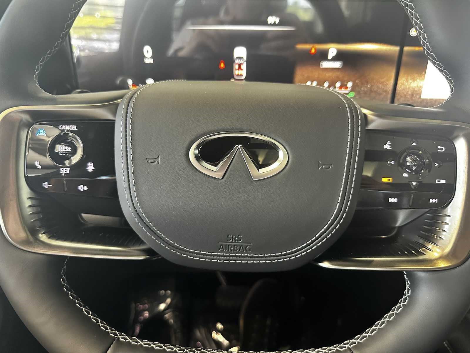 New 2027 INFINITI QX80 Autograph w/ Premium Cargo Package AWD/4WD image 19