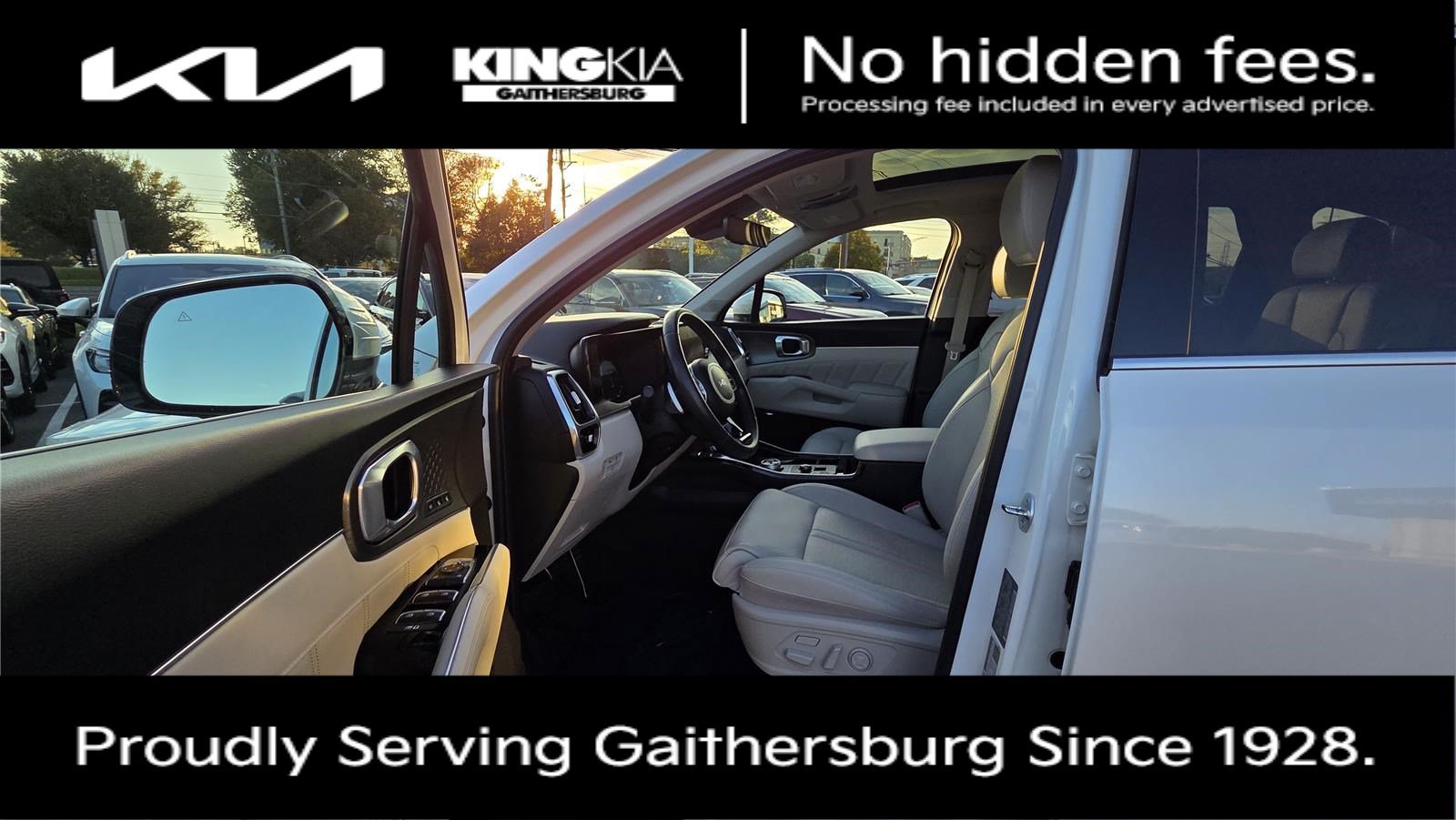 Certified 2023 Kia Sorento SX Prestige w/ Panoramic Sunroof Package AWD/4WD image 15